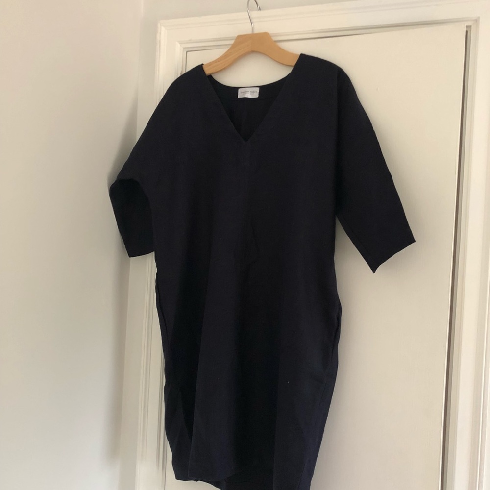 Korinne Vader Linen V-neck dress